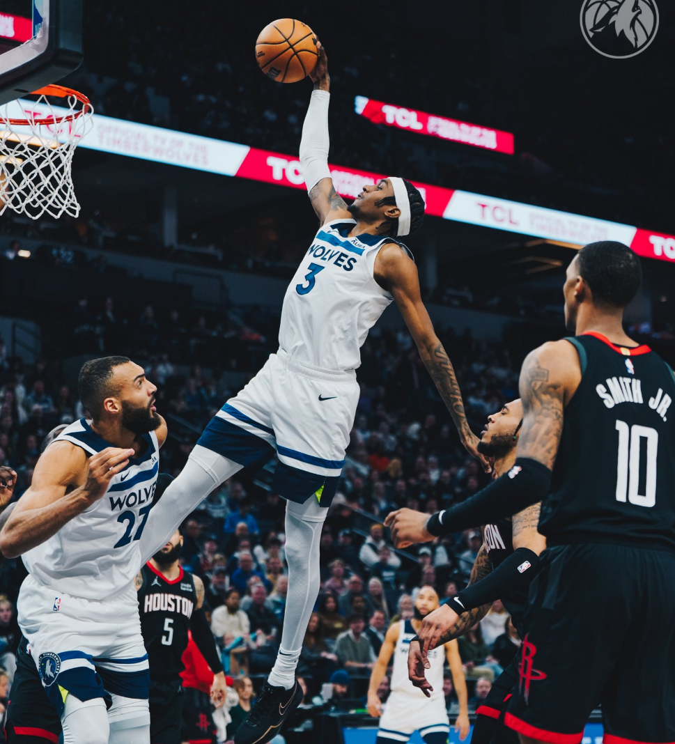 jiuyougame-关于转会期尼斯主帅复盘：NBA常规赛节点到来，底气十足，轮换策略成焦点的信息